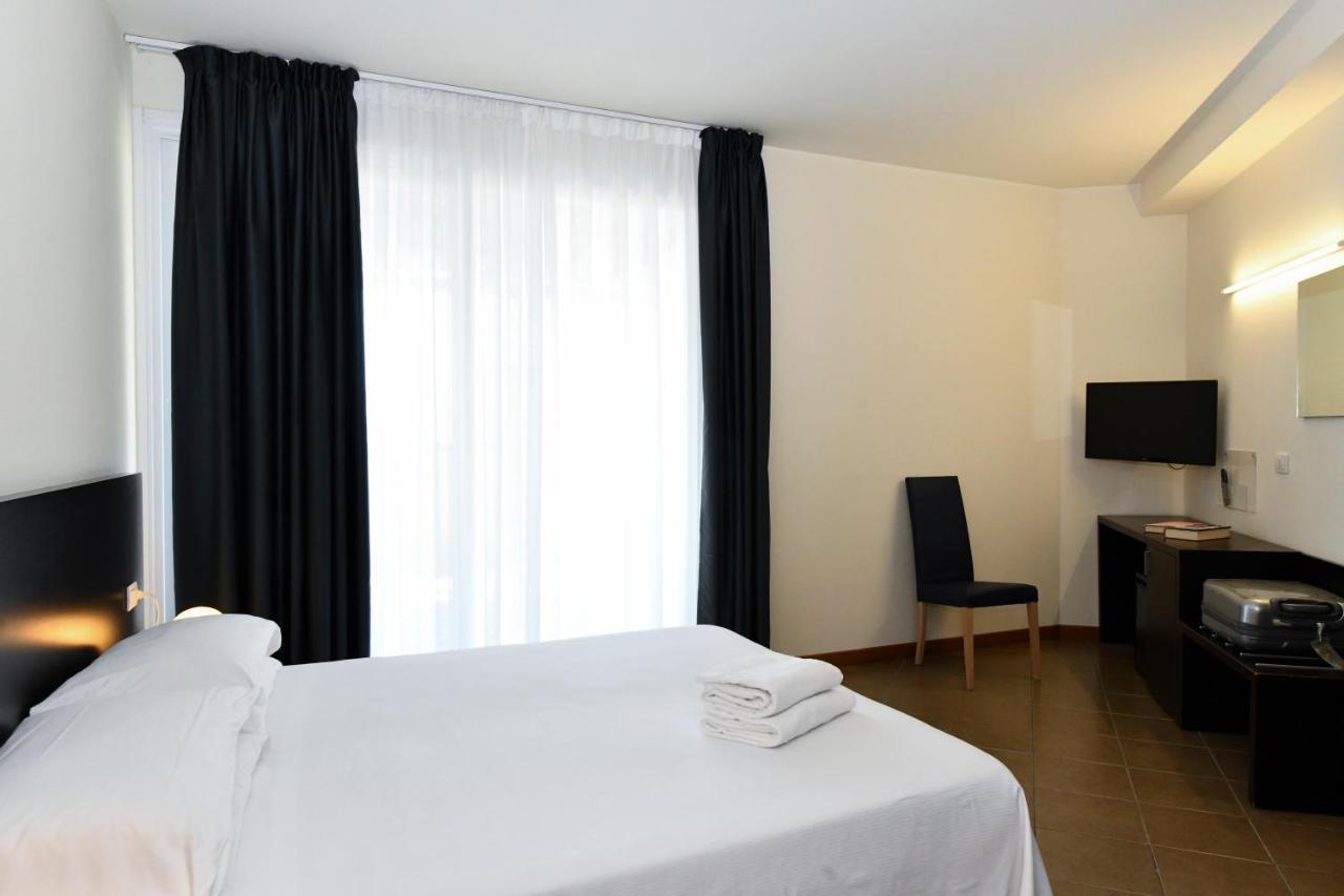 Hotel Eden Lido di Jesolo Exterior photo